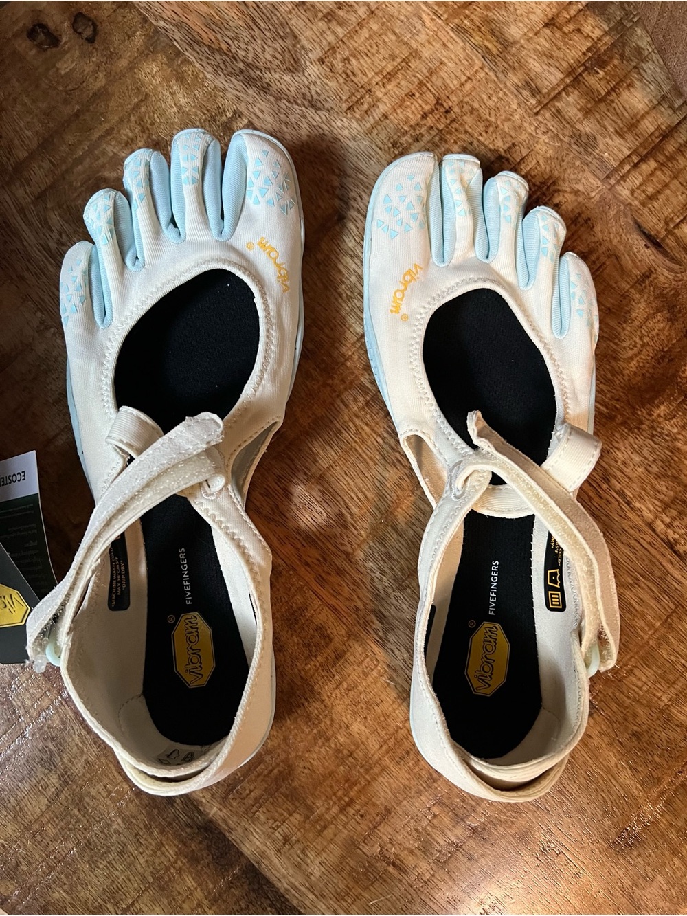 Vibram FiveFingers V-Soul Shoes in Light Blue and White